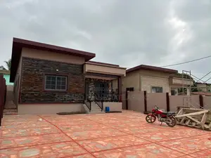 3bdrm House in Sefdard Properties, Gbawe for sale
