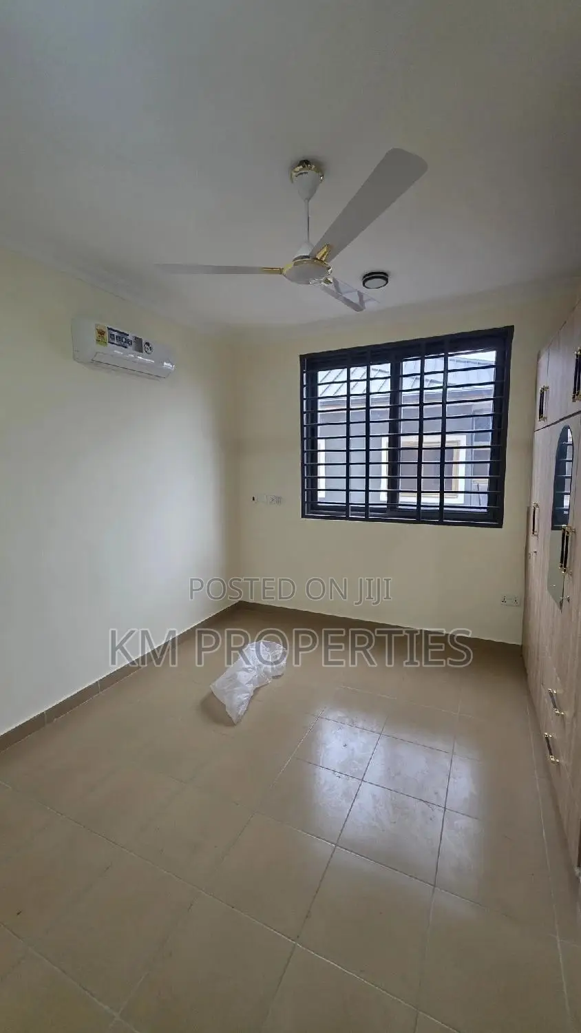 2bdrm Apartment in North Legon for rent