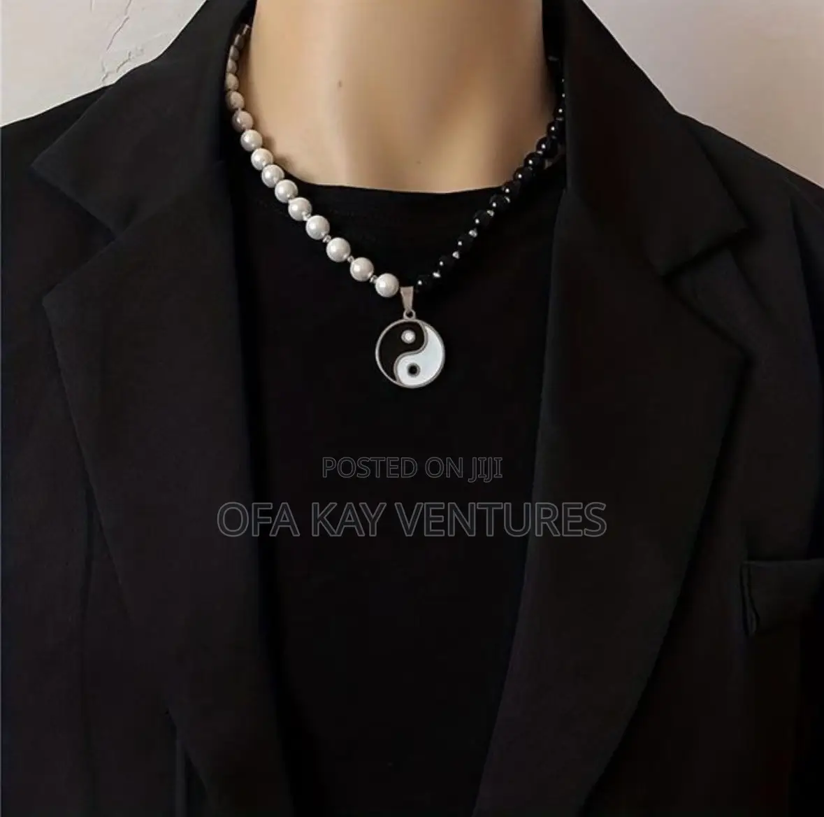 Ying Yang Necklace Black/White