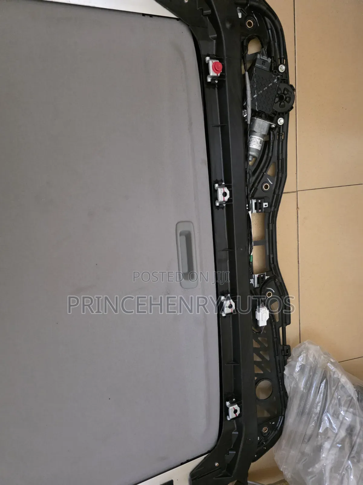 Honda CRV 2017-2026 /HRV 2023-2026 Sunroof Assembly
