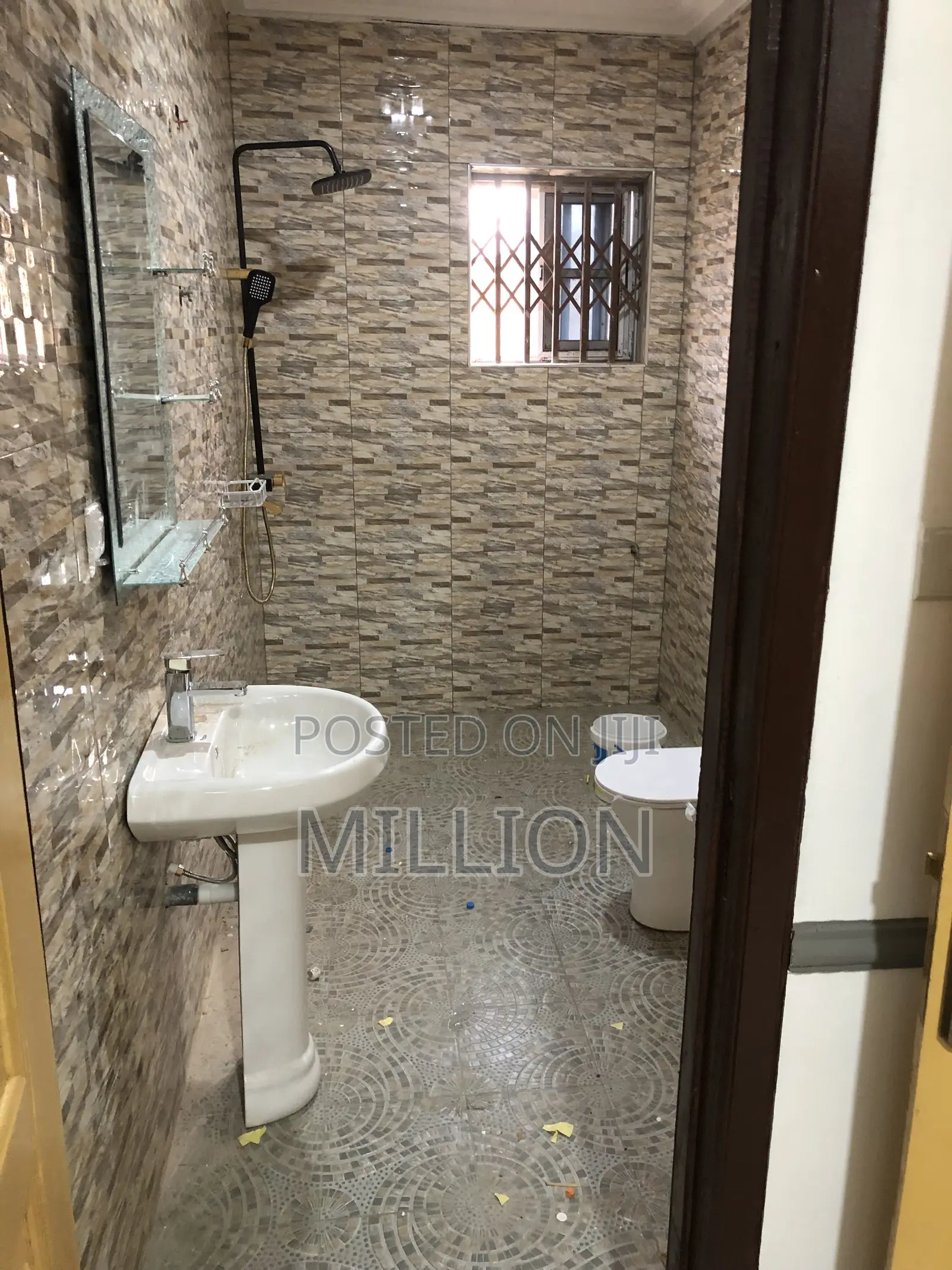 2bdrm House in Precious Block, Millenium City for rent