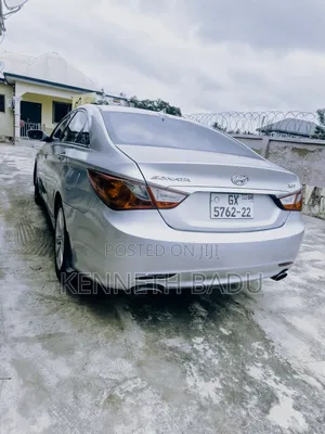 Hyundai Sonata 2012 Silver