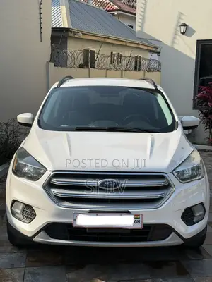 Ford Escape SE 4x4 2018 Pearl