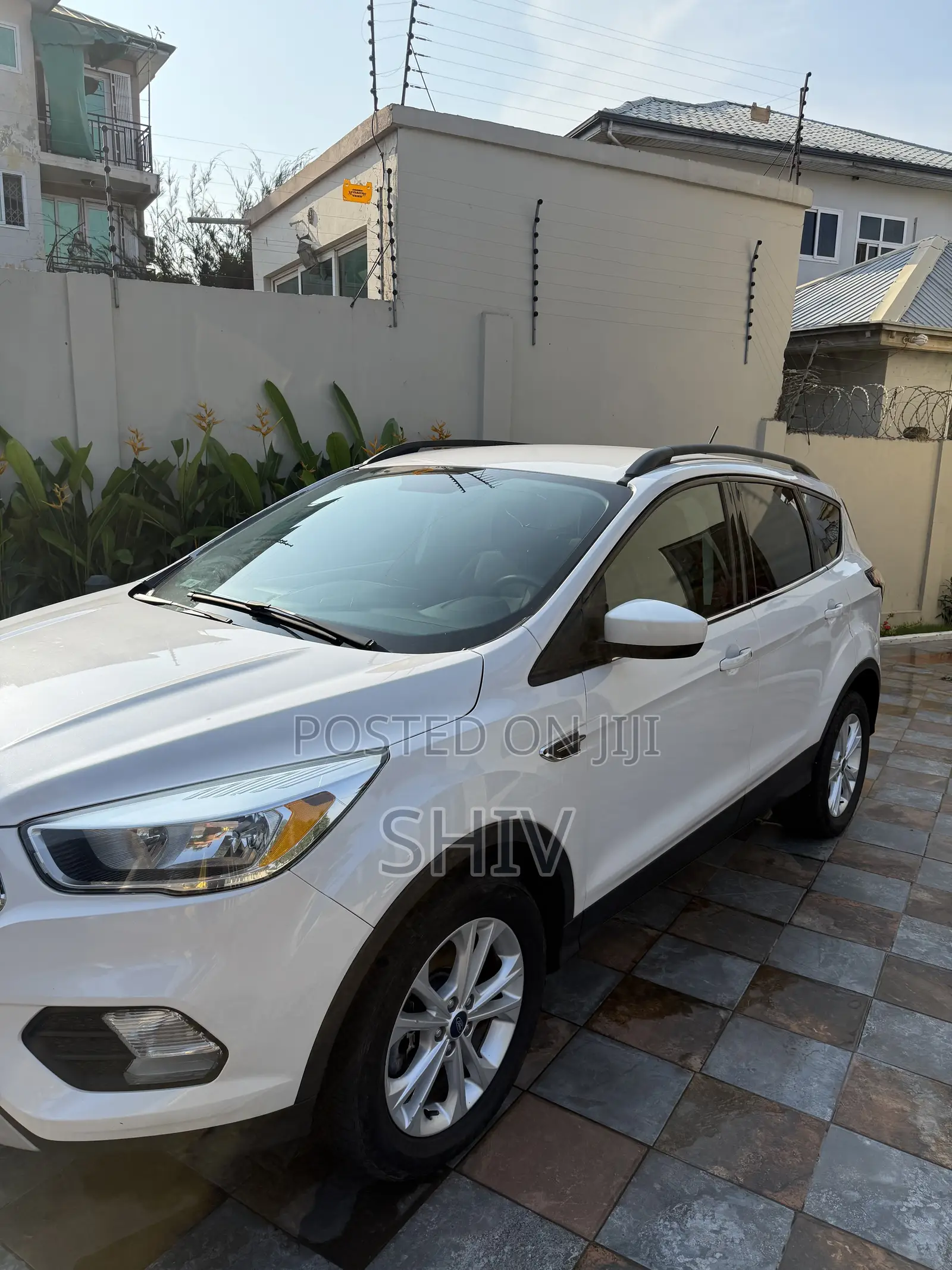Ford Escape SE 4x4 2018 Pearl