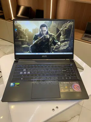 Laptop MSI Katana 15 16GB Intel Core i7 SSD 1T