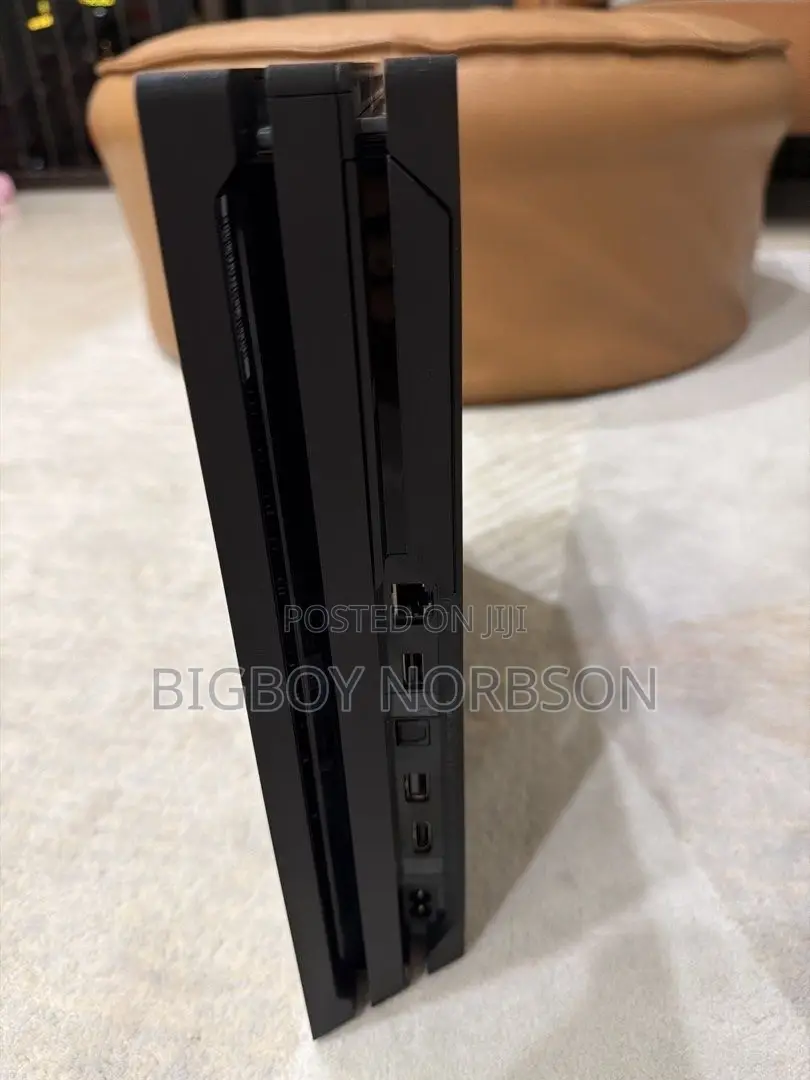Ps5 Pro + Games + Controller