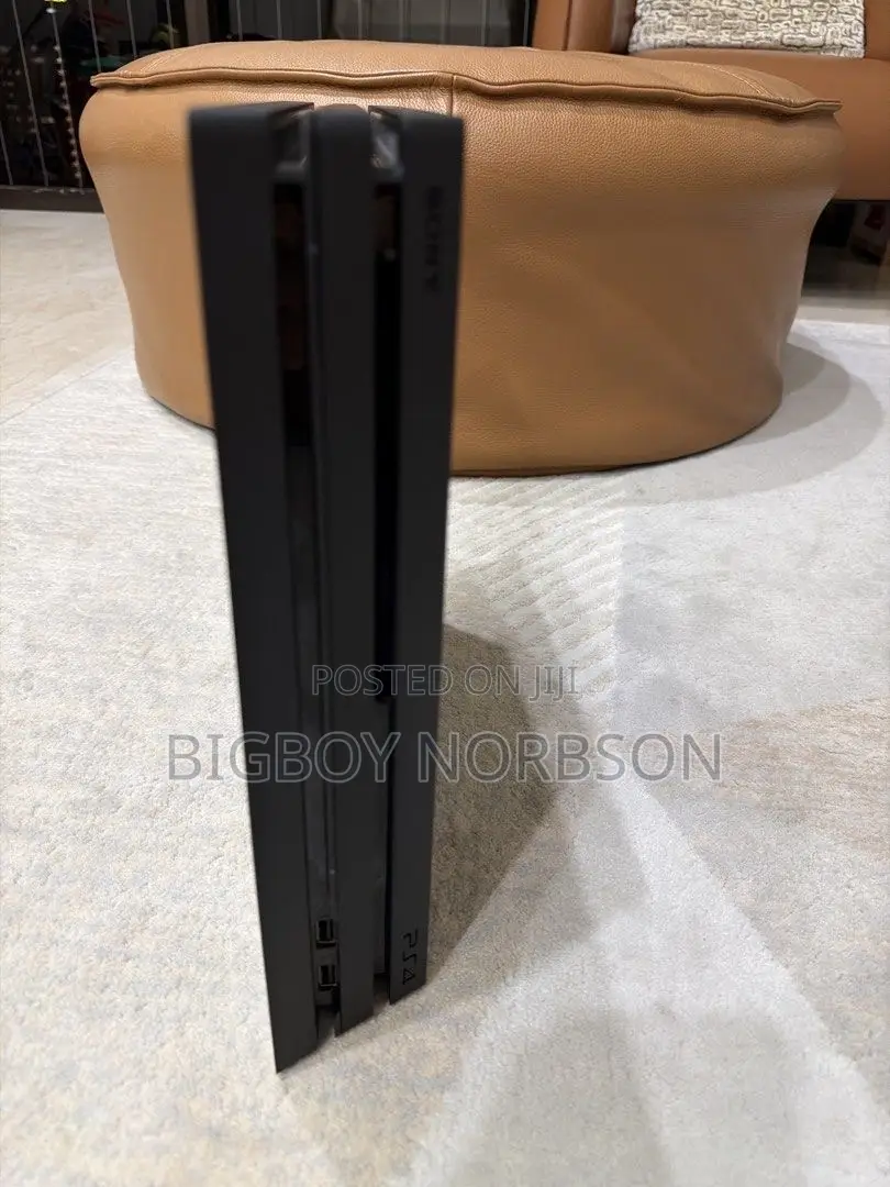 Ps5 Pro + Games + Controller