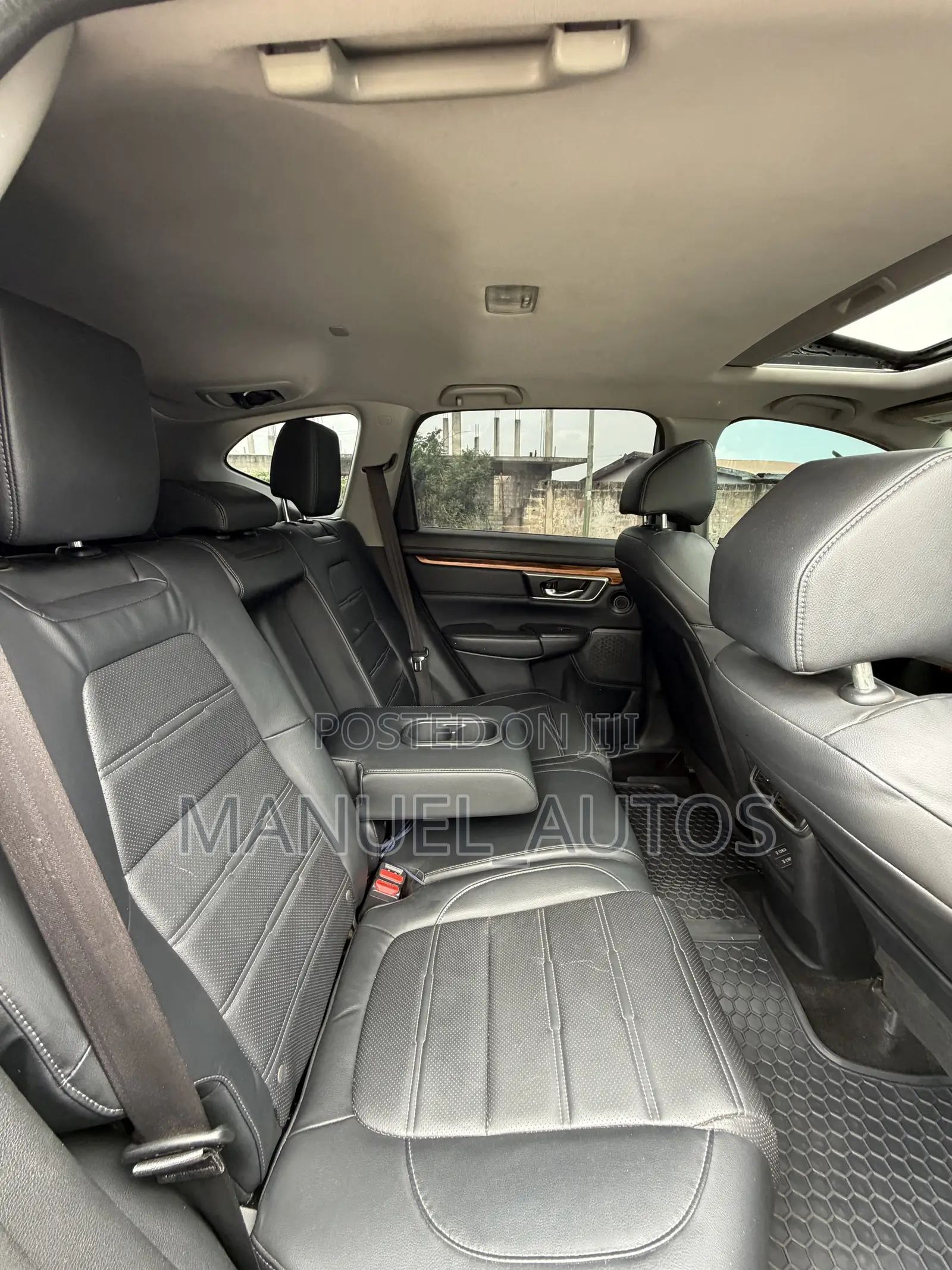 Honda CR-V Touring AWD 2019 Silver