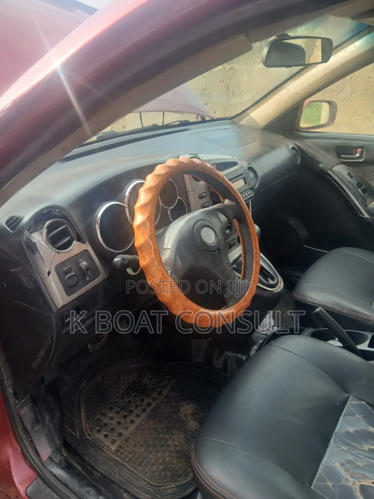 Pontiac Vibe 2010 Red