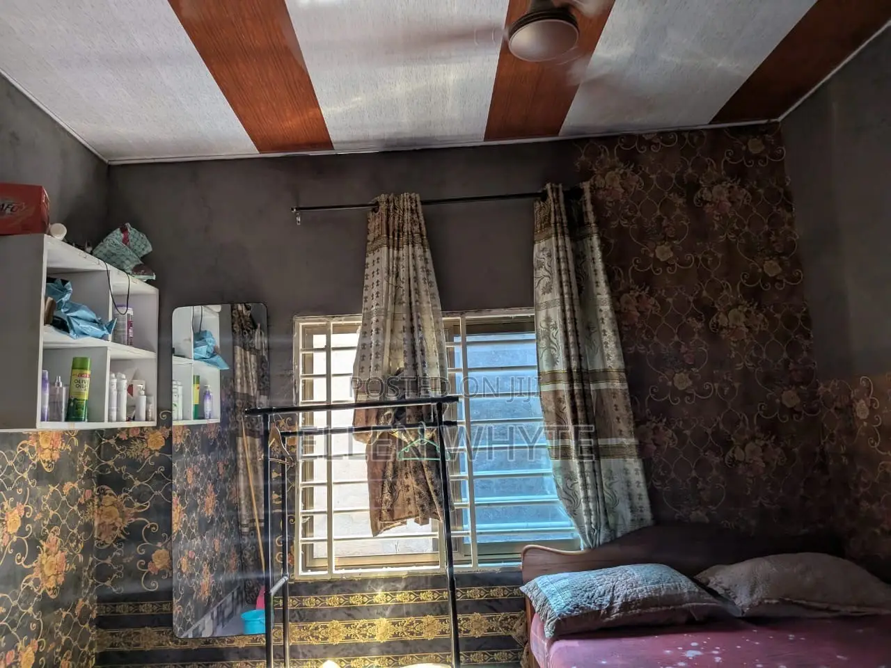 Furnished 2bdrm Apartment in Exhibition for rent