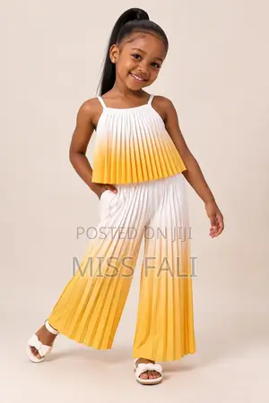 Sunshine Pleat Set. 4Years
