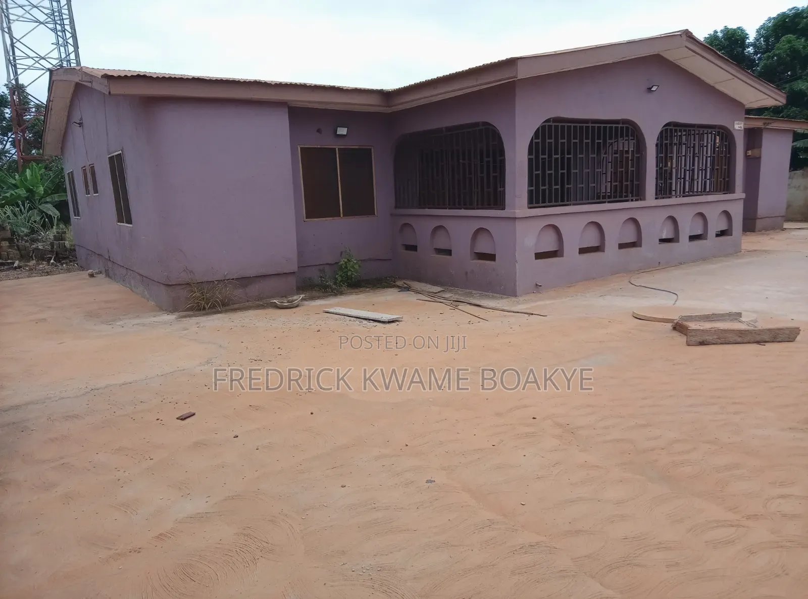 5bdrm House in Brother K Estate, Kumasi Metropolitan for rent