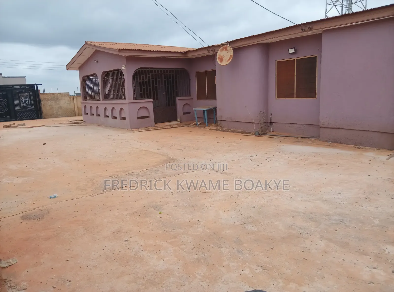 5bdrm House in Brother K Estate, Kumasi Metropolitan for rent