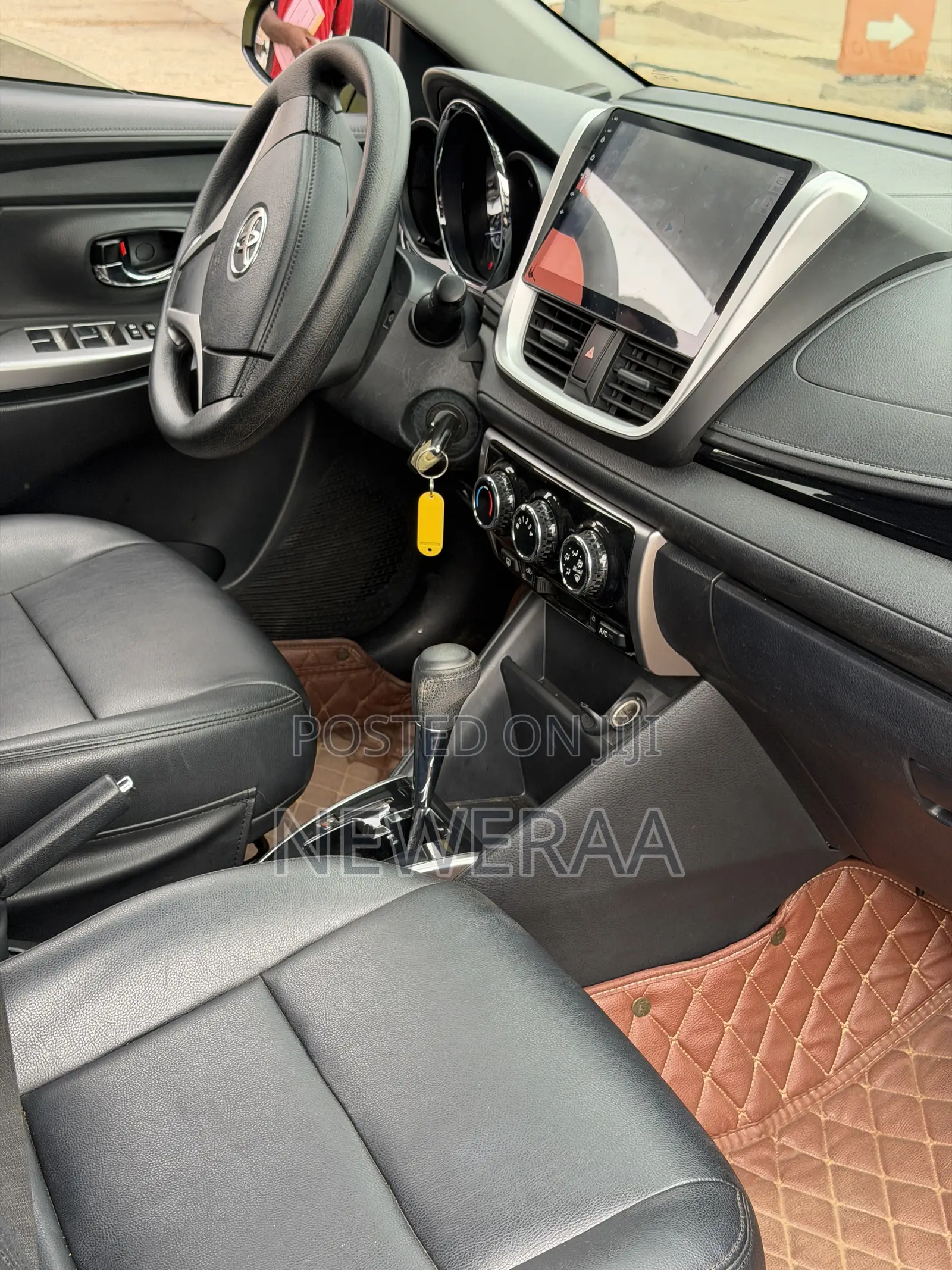 Toyota Yaris SE Hatchback 5dr 2016 Green