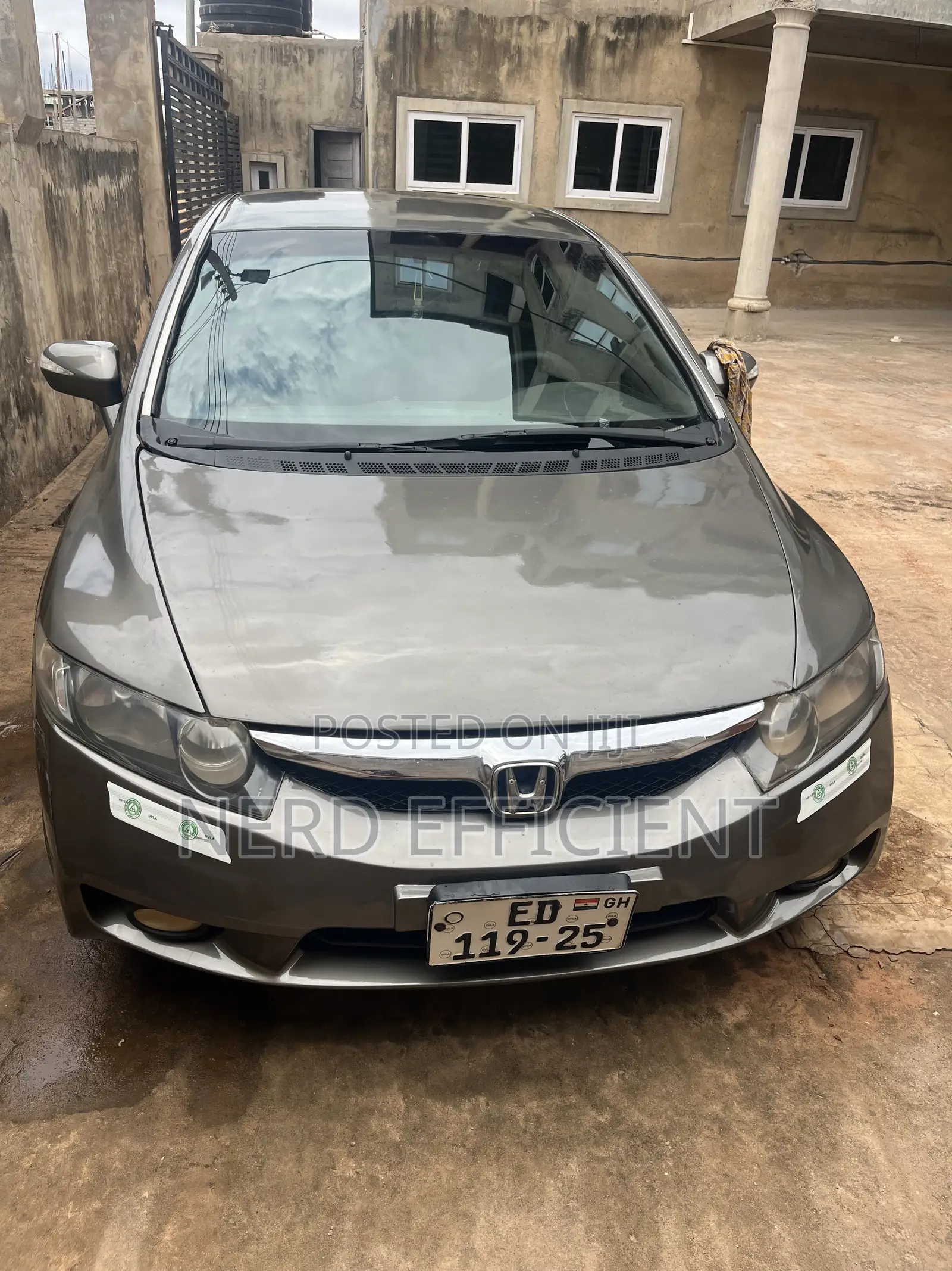 Honda Civic 1.4 5 Door Automatic 2010 Gray