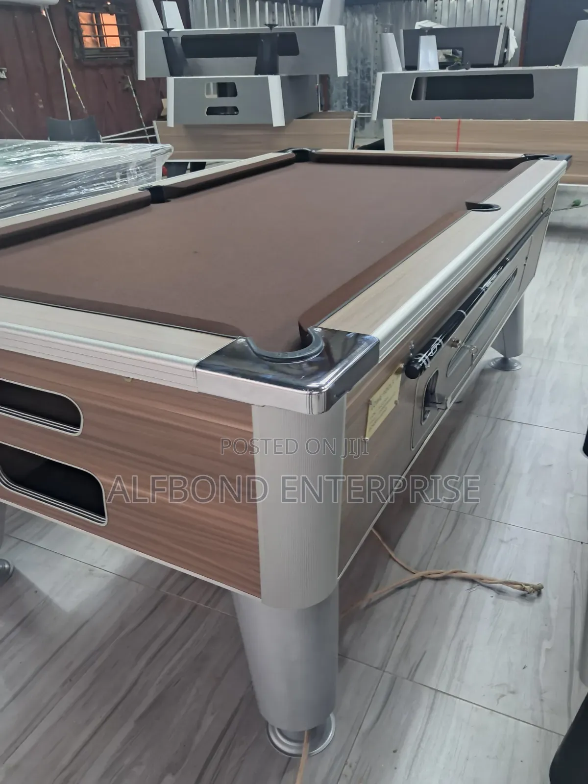 Snooker Pro Standard Pool Table - Coin Operated