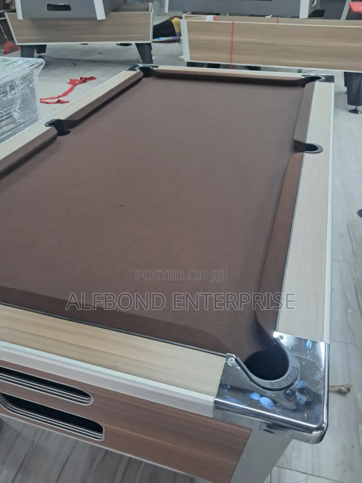 Snooker Pro Standard Pool Table - Coin Operated