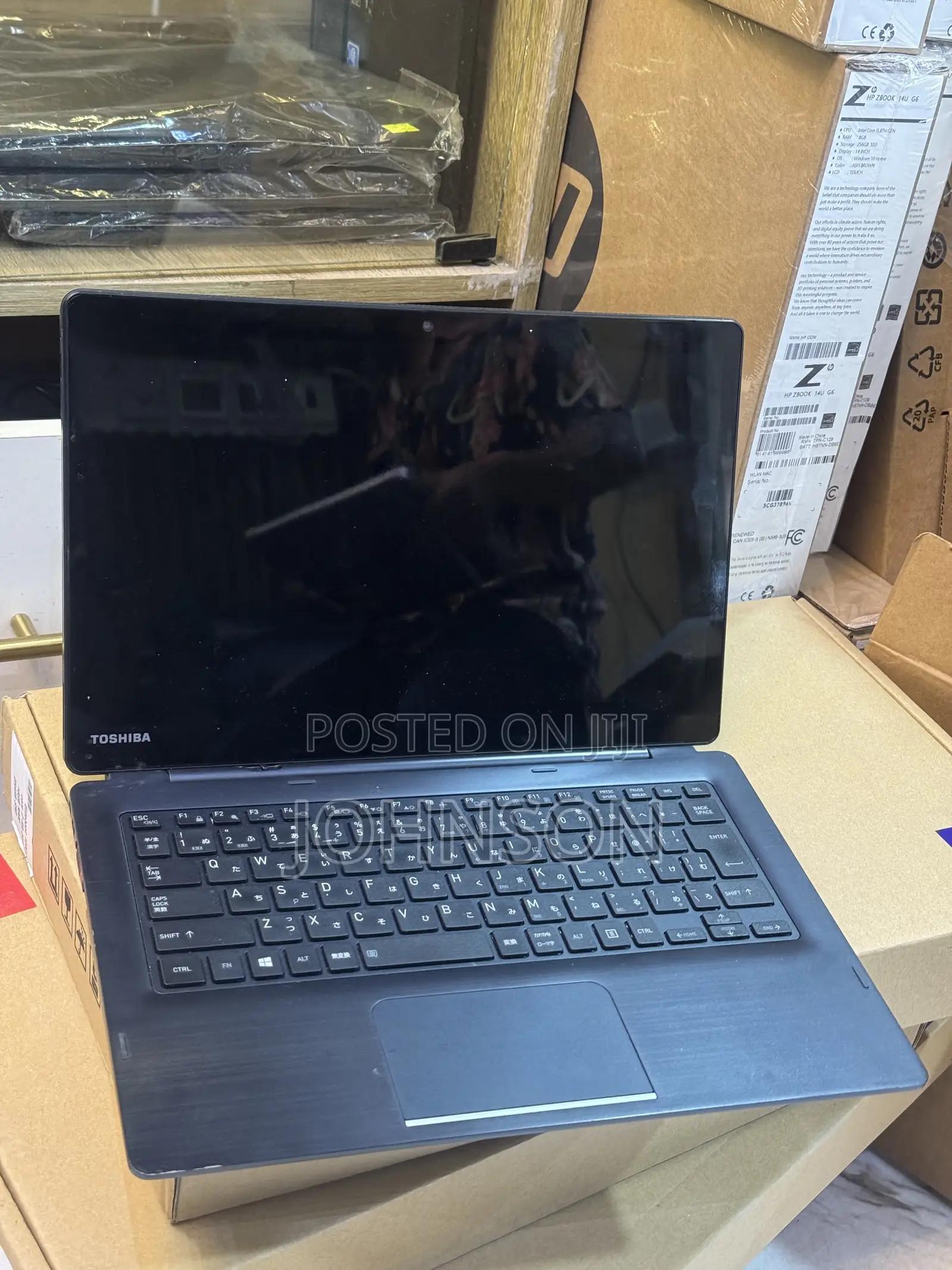 Laptop Toshiba Dynabook A40-J 8GB Intel Core i3 SSD 128GB