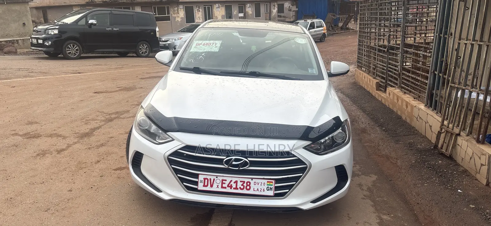 Hyundai Elantra 2027 White