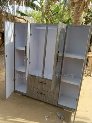 Correct 4 in One Wardrobe