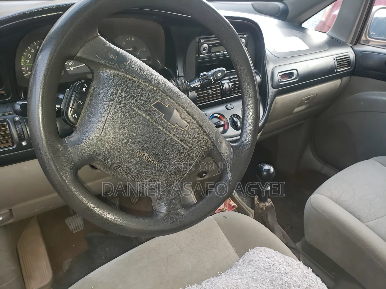 Chevrolet Rezzo 1.6 SE 2010 Gold