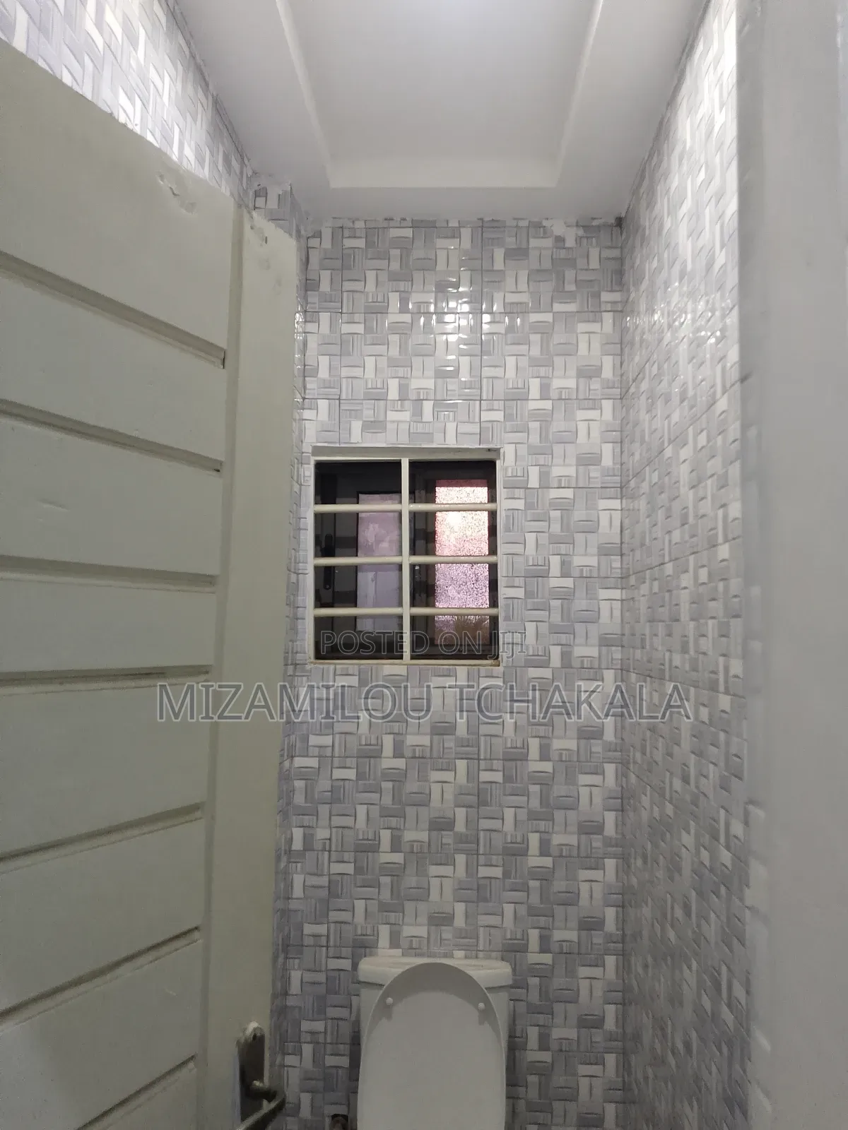 Furnished 2bdrm Apartment in Azizu Apartment, New Legon for rent