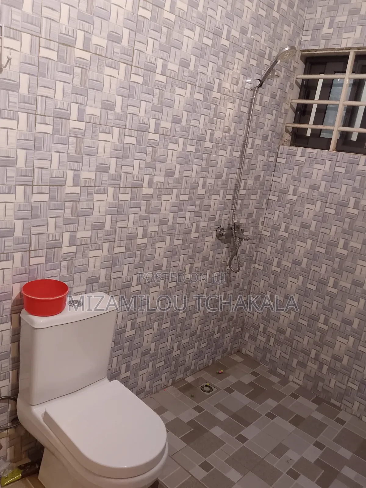 Furnished 2bdrm Apartment in Azizu Apartment, New Legon for rent