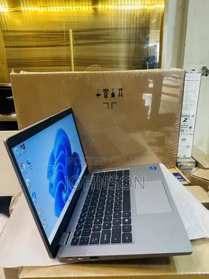 Laptop Dell Latitude 5320 16GB Intel Core i5 SSD 256GB