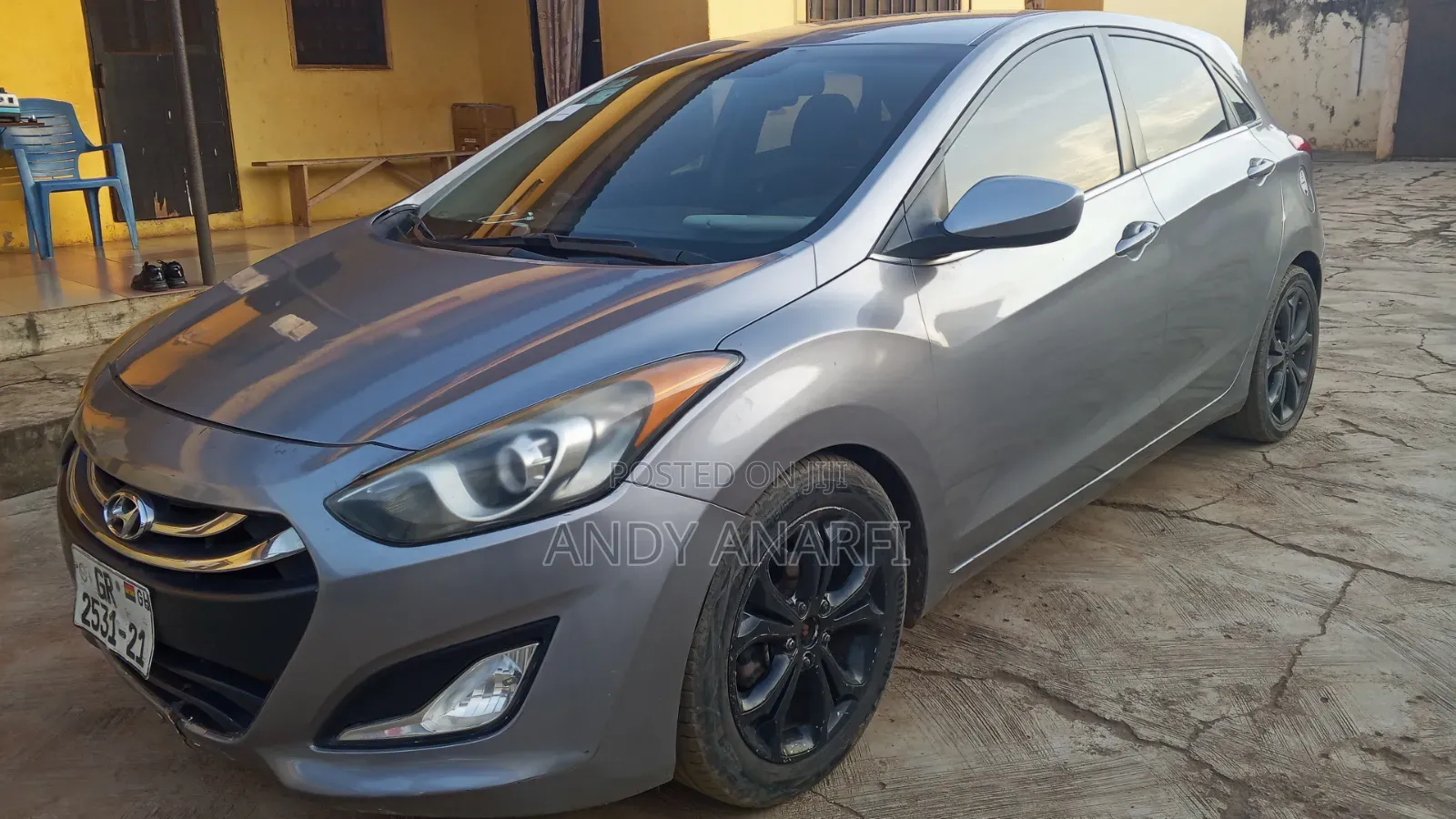 Hyundai Elantra Limited Sedan FWD (1.8L 4cyl 6A) 2016 Gray