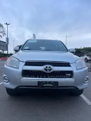Toyota RAV4 3.5 Limited 4x4 2012 Silver