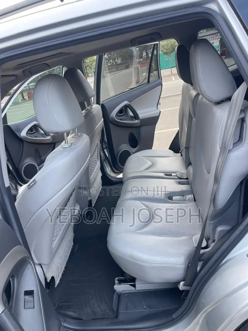 Toyota RAV4 3.5 Limited 4x4 2012 Silver