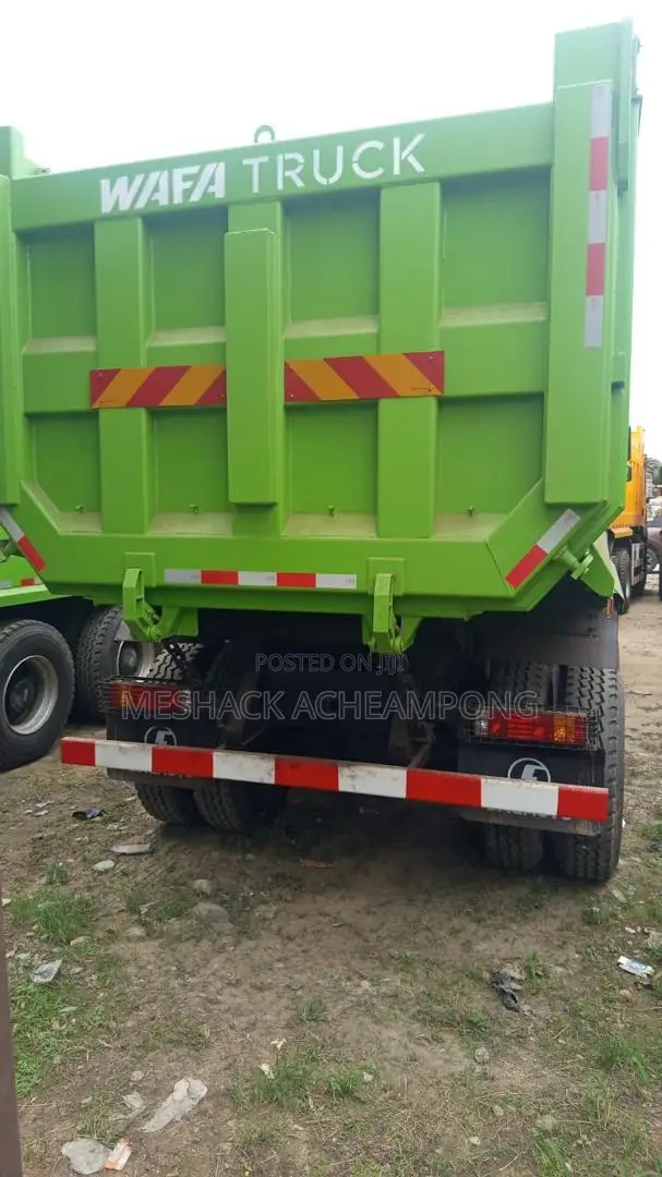 Brand New Shacman (Sagmoto) X3 400HP 12-Wheel Tipper Truck for Sale
