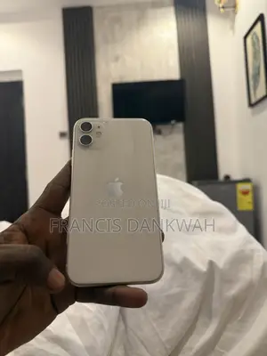 Apple iPhone 11 64 GB White