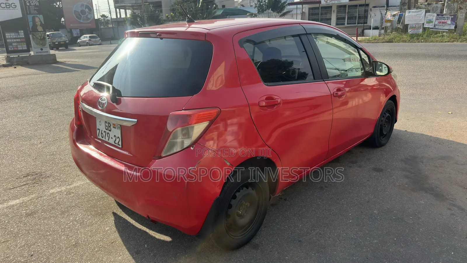 Toyota Vitz 1.5 FWD 5dr 2013 Red