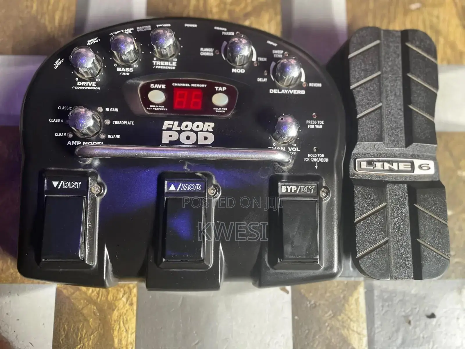 Electric Guitar Pedal (Line6)