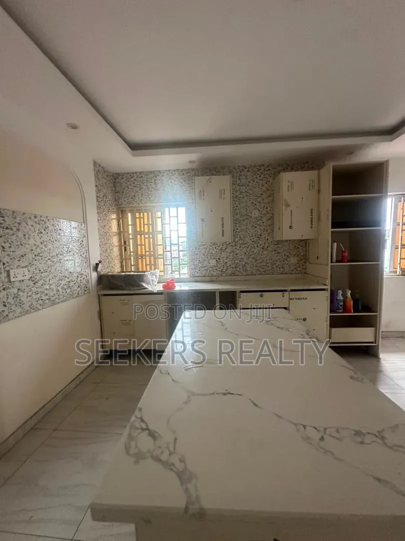 3bdrm Apartment in Seekers Realty, Danquah Circle for rent