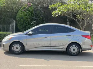 Hyundai Accent SE Sedan 2016 Gray
