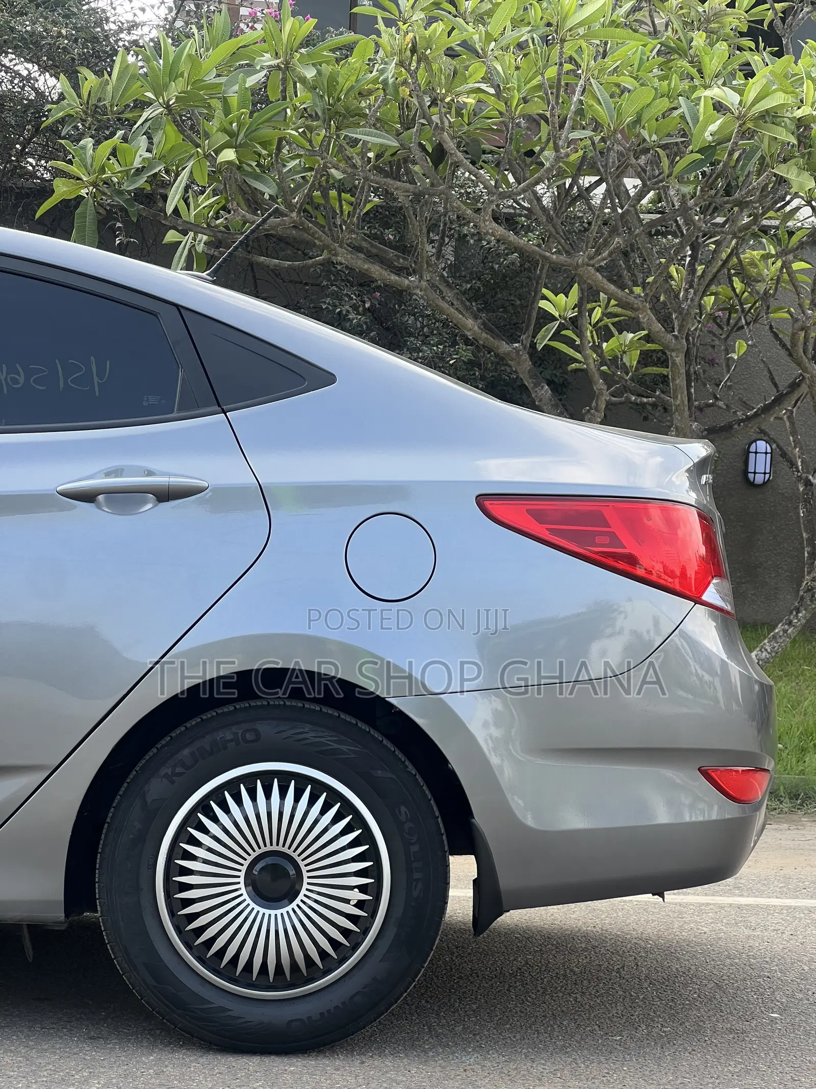 Hyundai Accent SE Sedan 2016 Gray