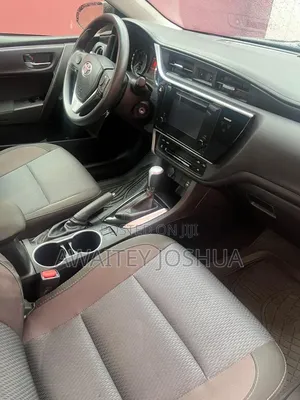 Toyota Corolla 2017 Red