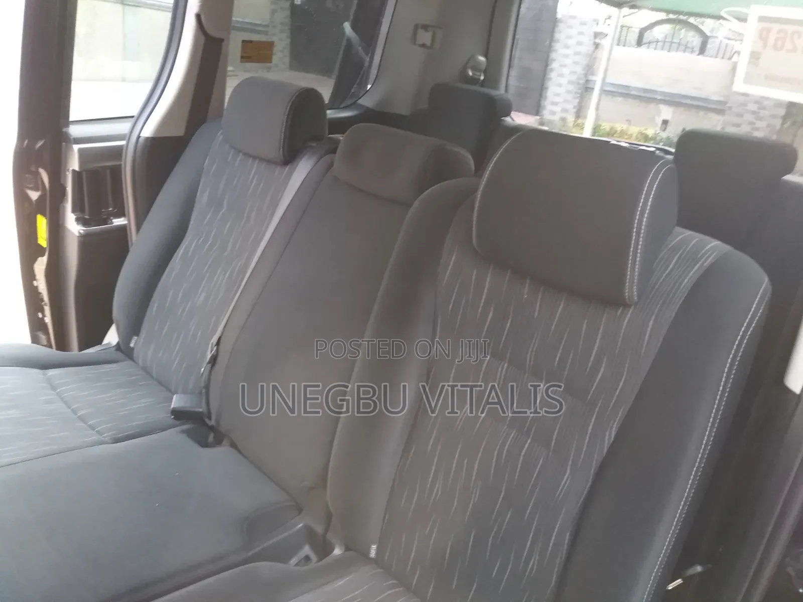 Toyota Voxy V 2WD 8-Seater 2012 Black