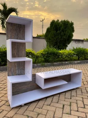 Splendid TV Stand