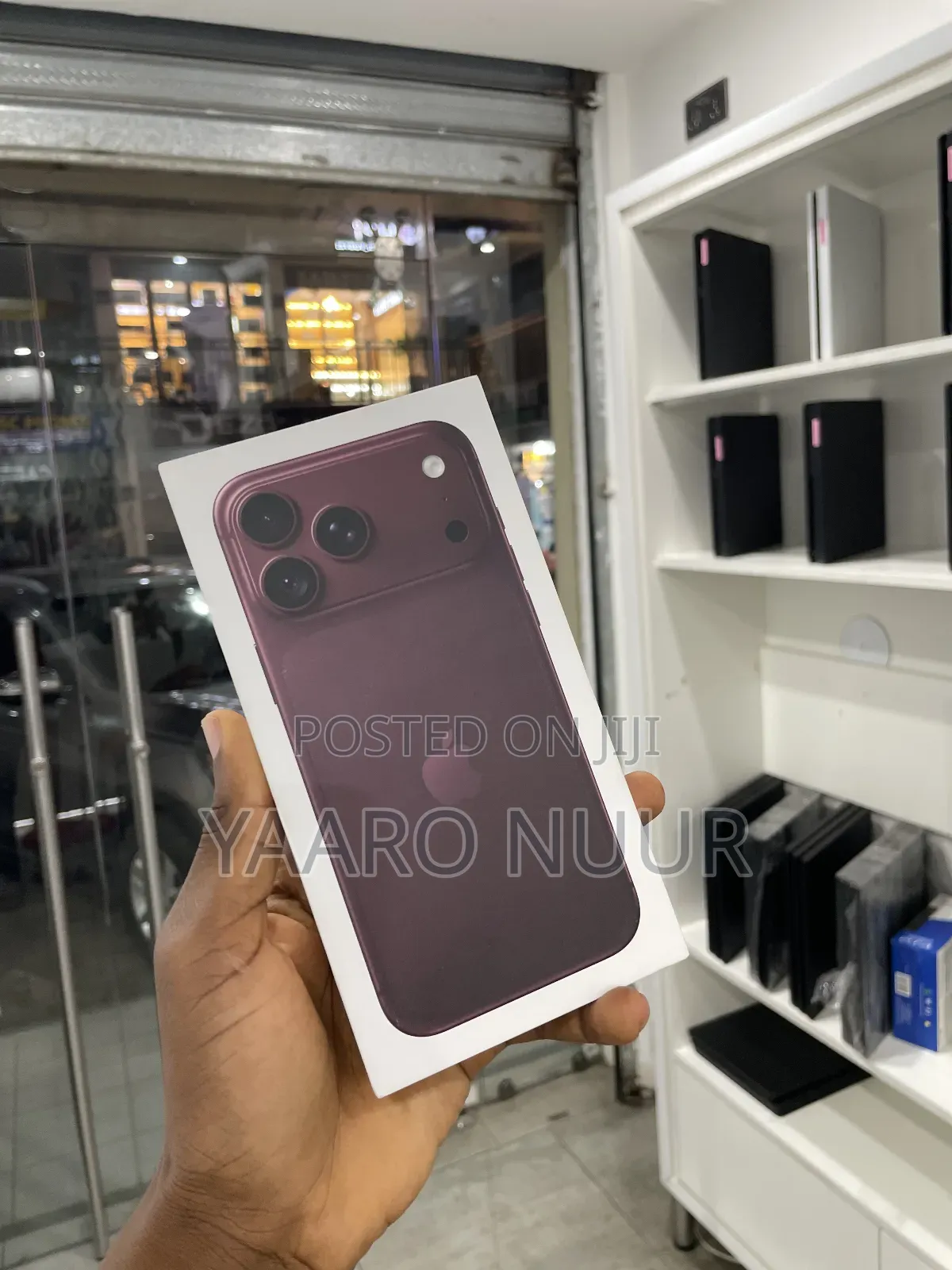 New Apple iPhone 18 Pro Max 256 GB Red