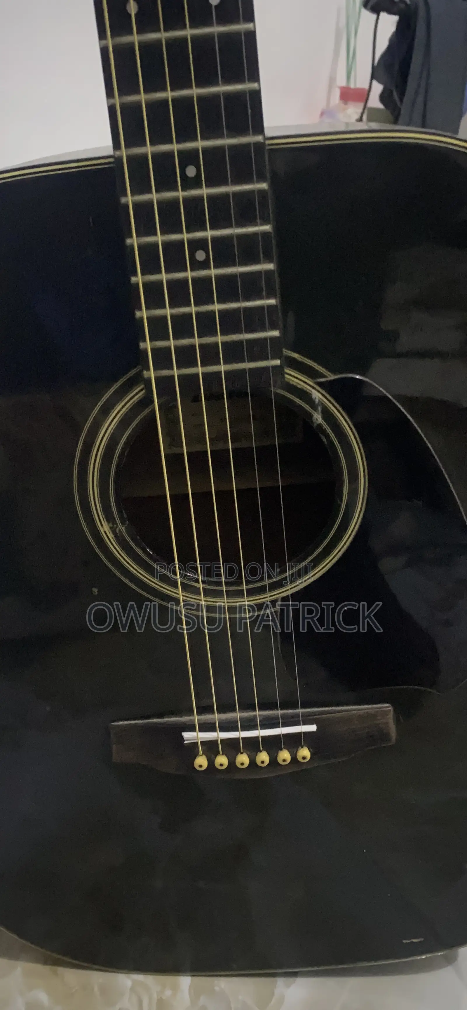 Home Used Acoustic Guitar for Sale