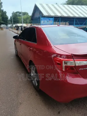 Toyota Camry L 4dr Sedan (2.5L 4cyl 6A) 2014 Red
