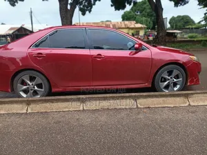 Toyota Camry L 4dr Sedan (2.5L 4cyl 6A) 2014 Red
