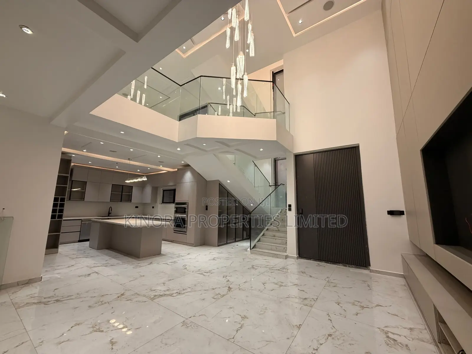 4bdrm Duplex in East Legon-Adjiganor for sale