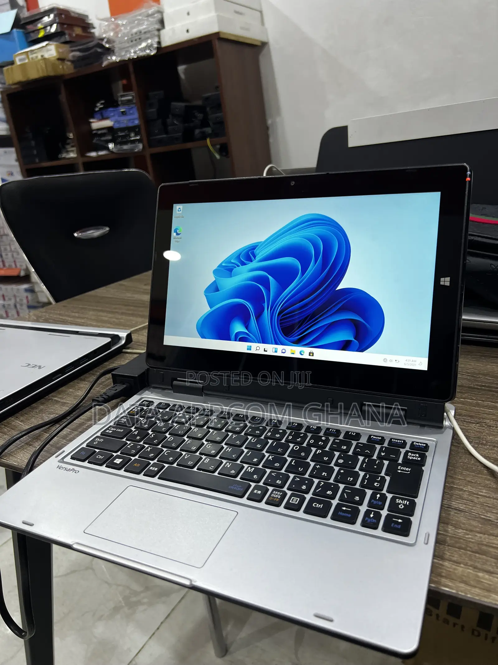 Laptop NEC 8GB Intel Core M3 SSD 128GB
