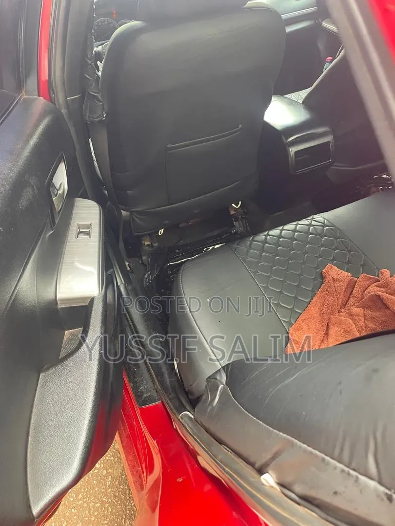 Toyota Camry L 4dr Sedan (2.5L 4cyl 6A) 2014 Red