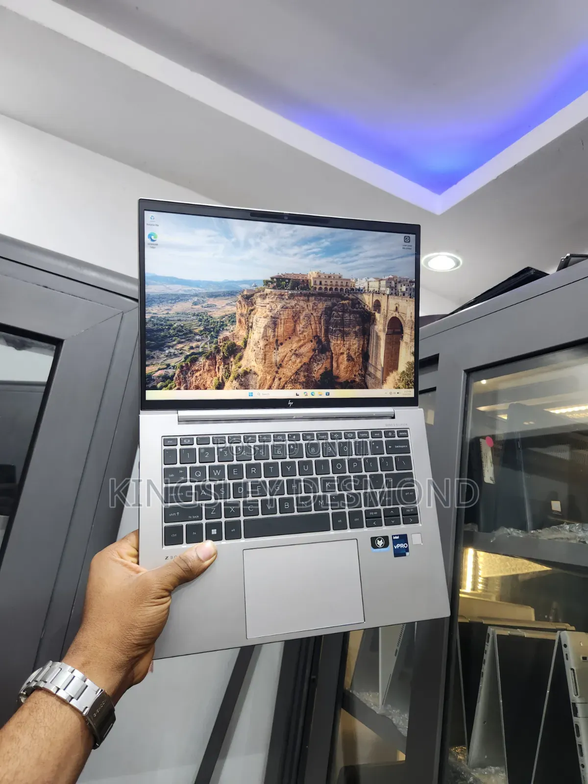 Laptop HP ZBook Firefly G9 32GB Intel Core i7 SSD 512GB