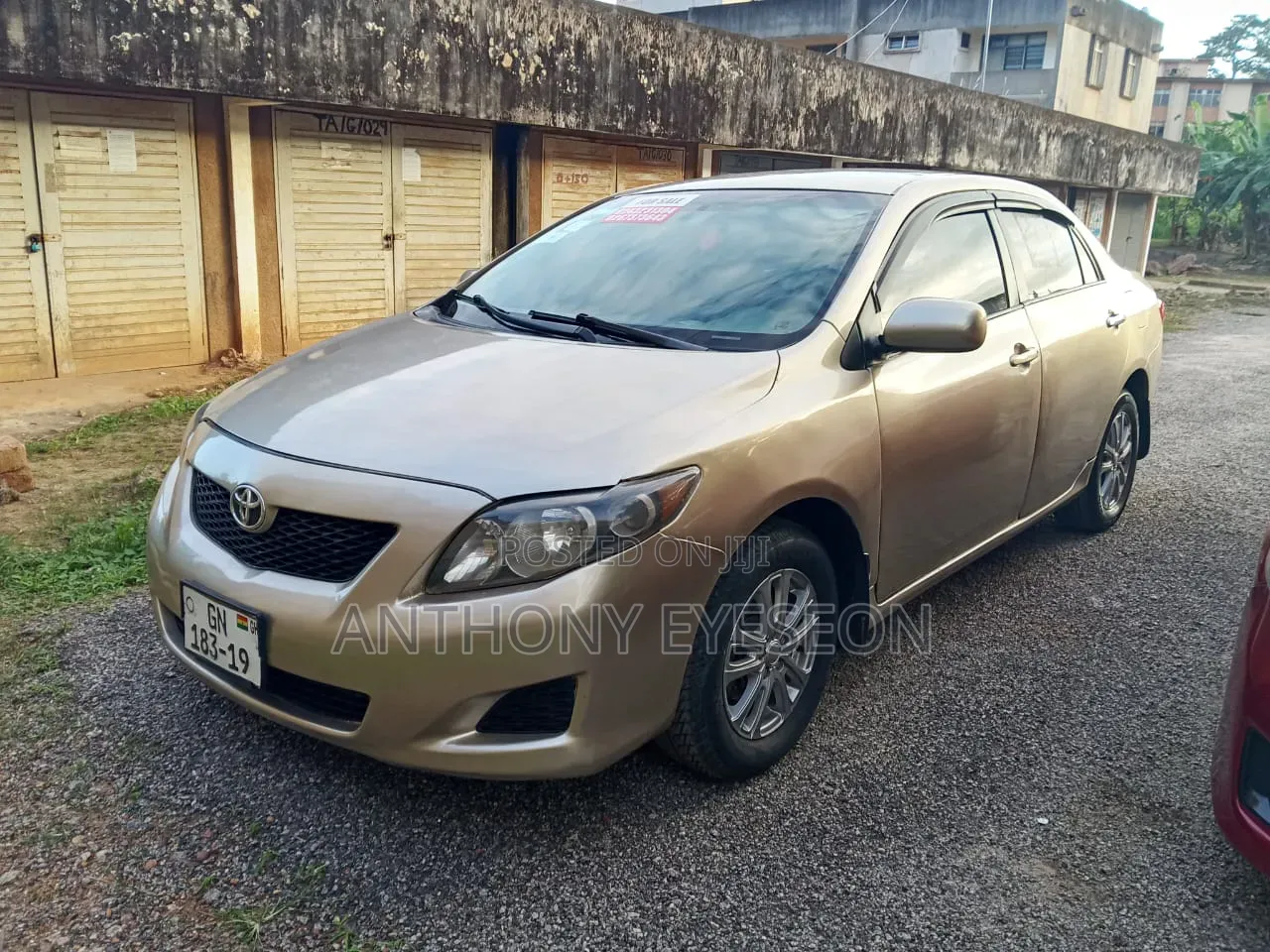 Toyota Corolla 2010 Gold